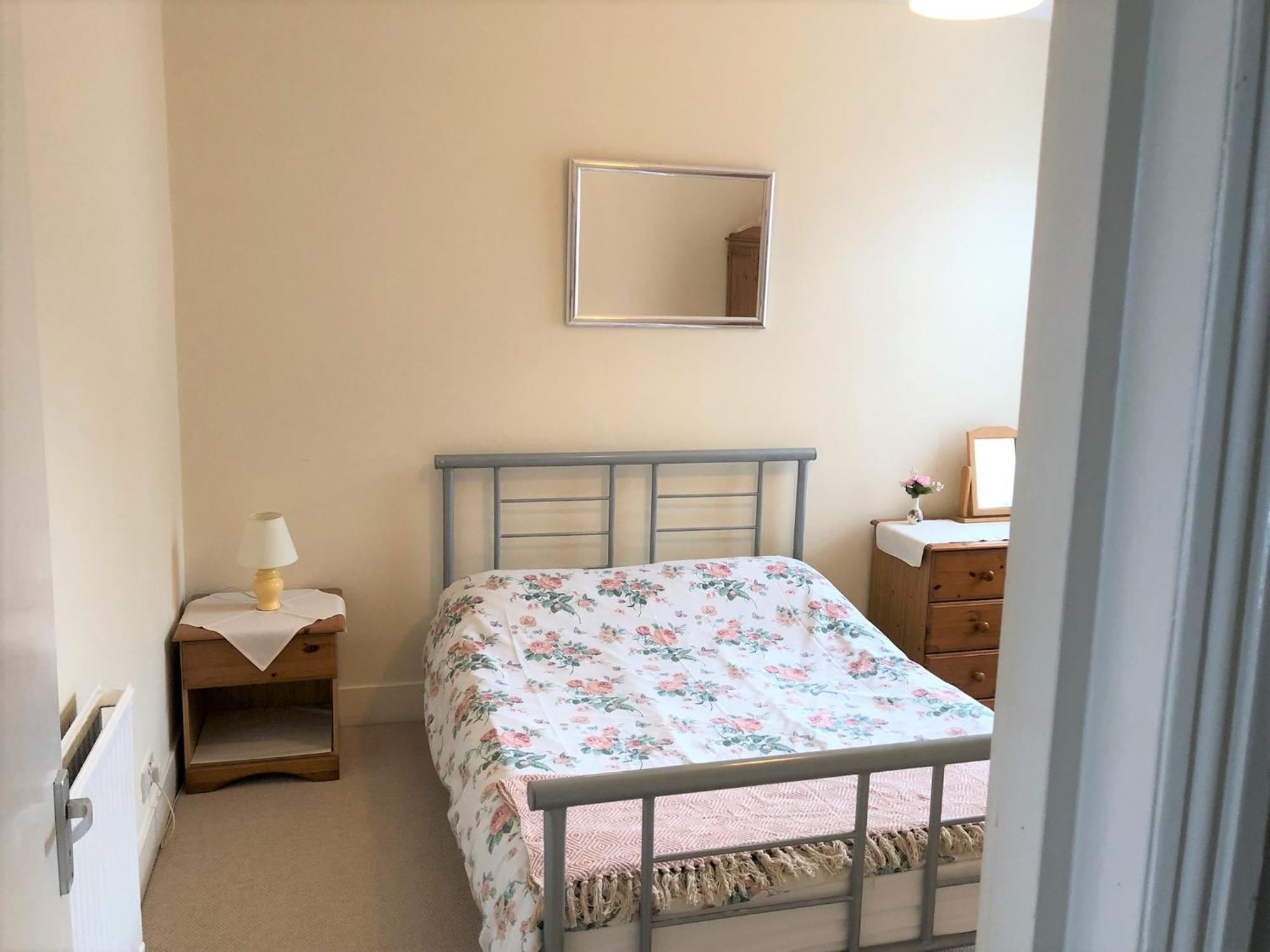 Spacious West London 2 Bedroom Apartment エクステリア 写真